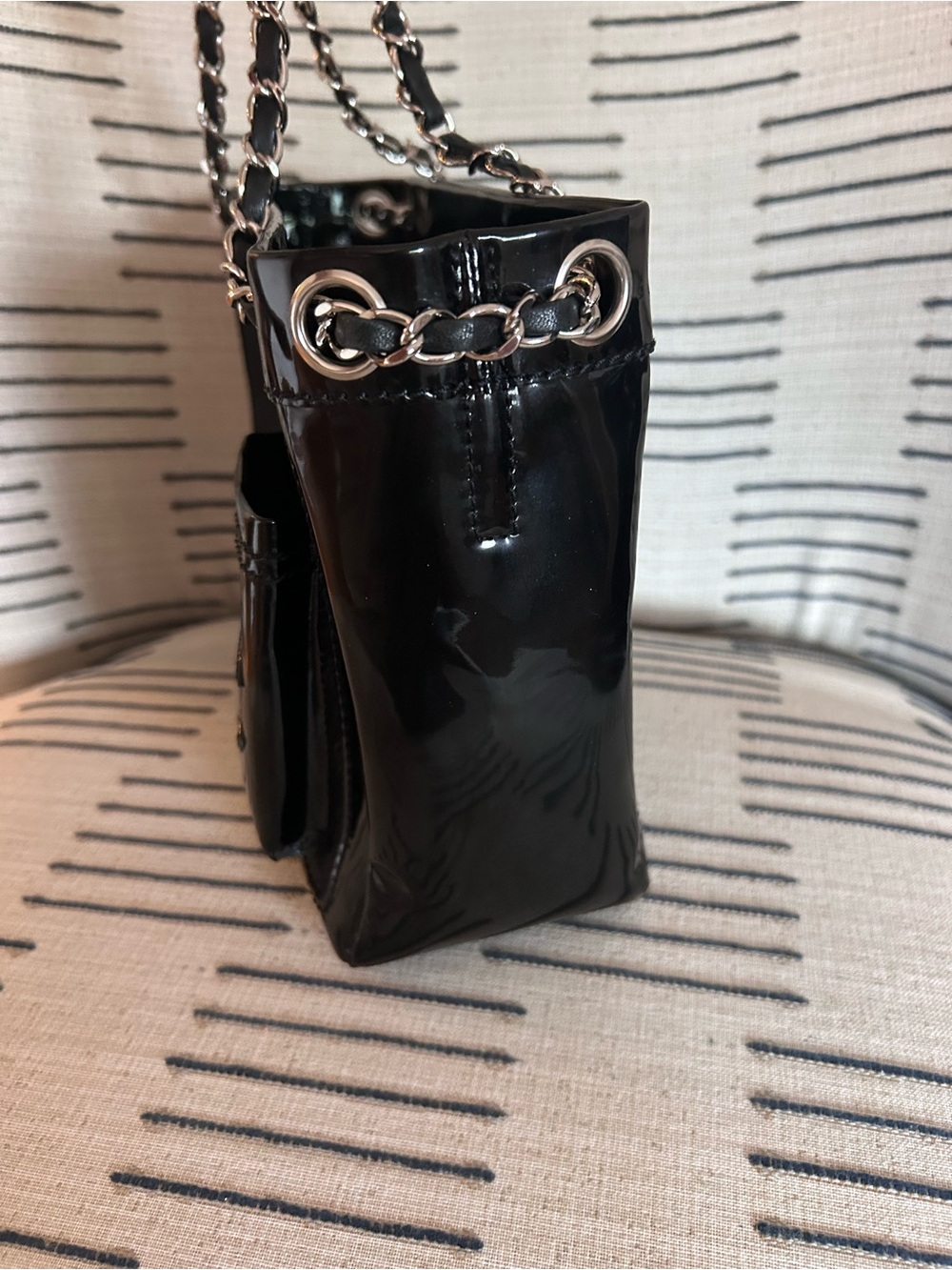 Chanel Black Patent & Pony Hair Vintage Chain-Handle Tote - Picture 14 of 14